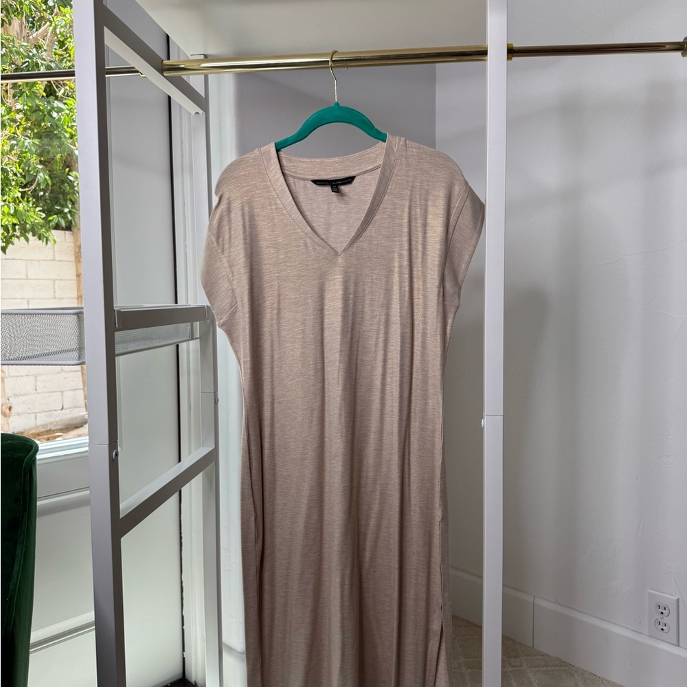 White House Black Market Tan V-Neck Short Sleeve Maxi Sundress